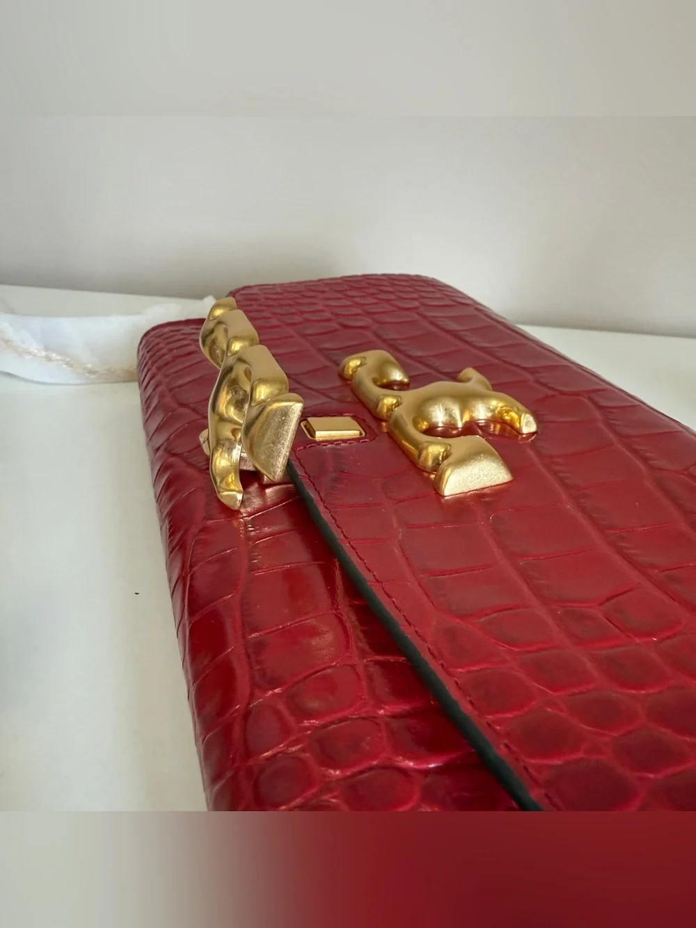 Tory Burch 77037 ELEANOR EMBOSSED CLUTCH